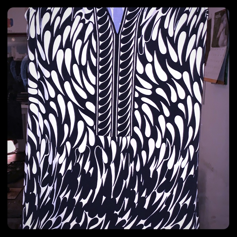 BCBGMaxAzria black and white dress